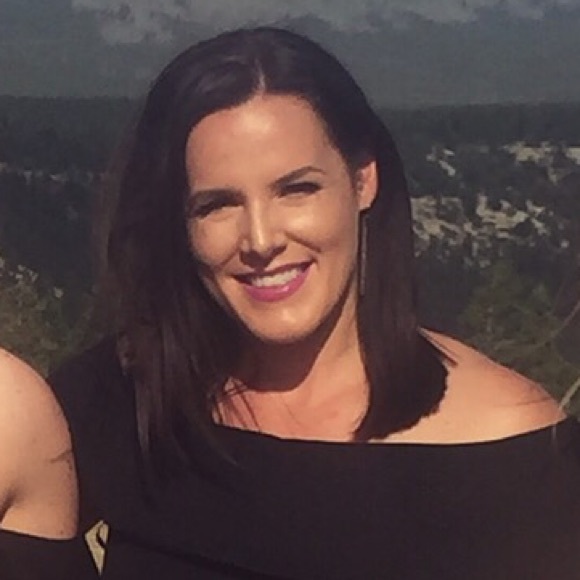 Meet your Posher, Leanne - Picture 1 of 1